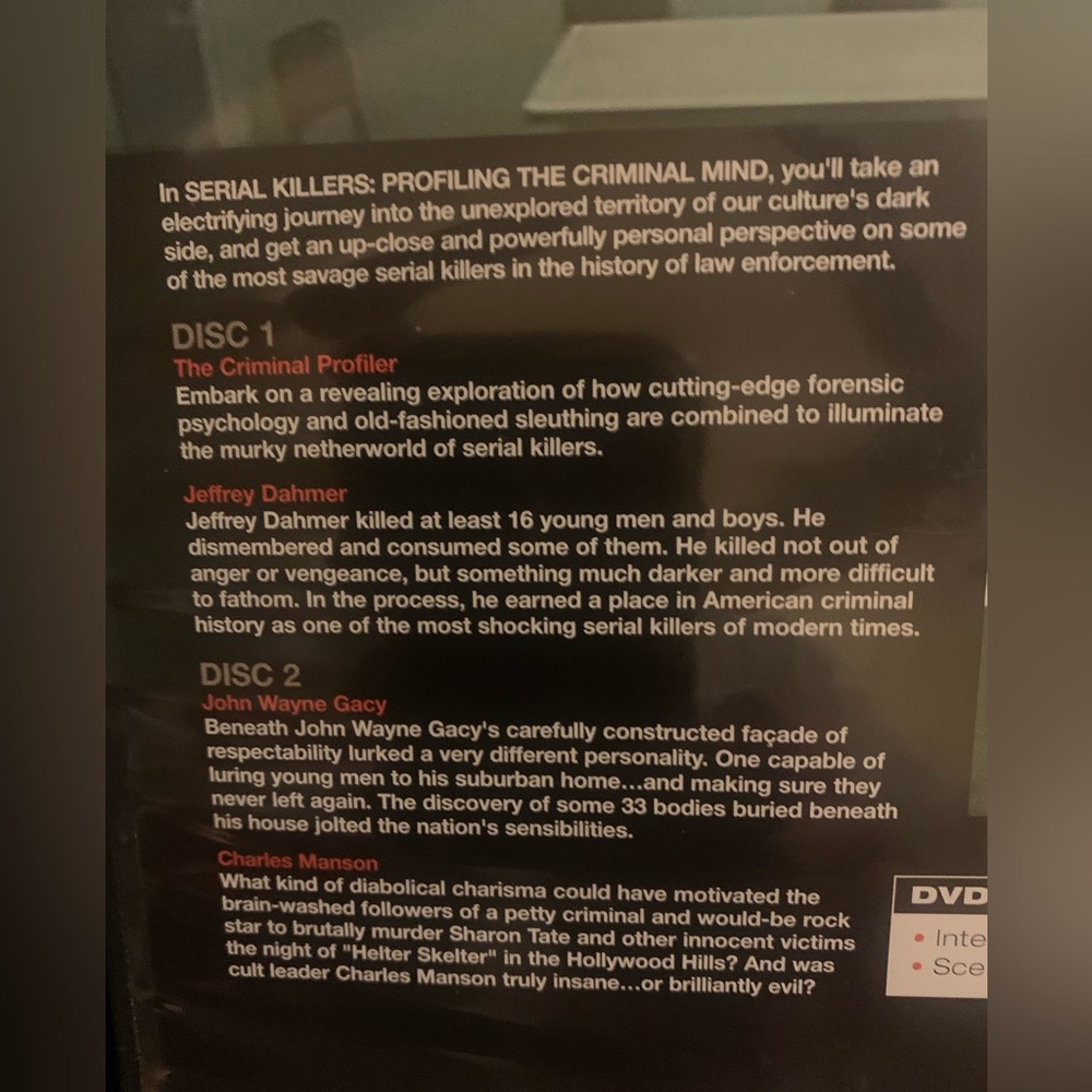 Serial killer DVD set - Picture 3 of 7